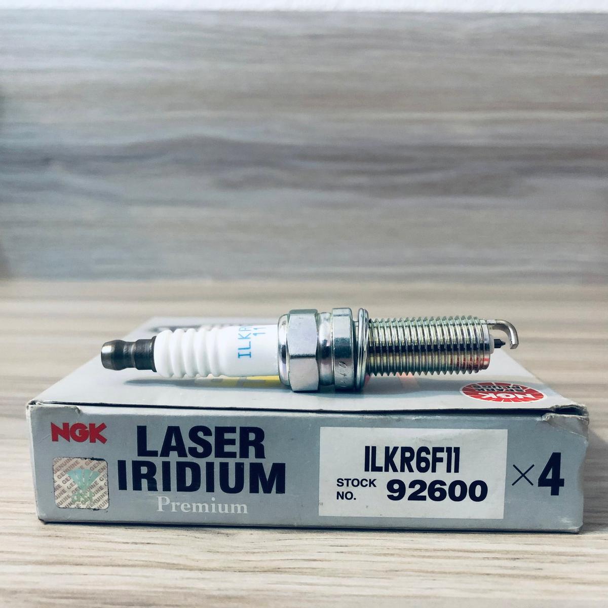 SPARK PLUG