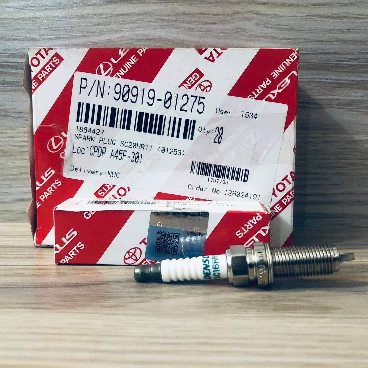 SPARK PLUGS SC20/SC16 - GENUINE- (TOYOTA)